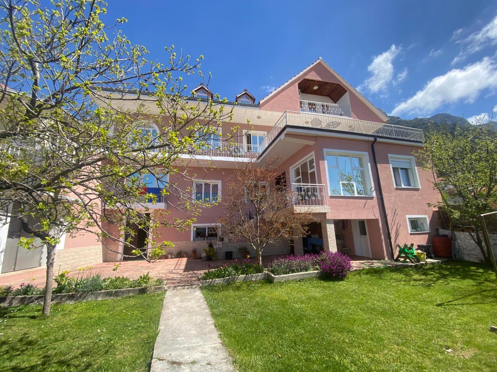 Villa Duka Krujë Zewnętrze zdjęcie